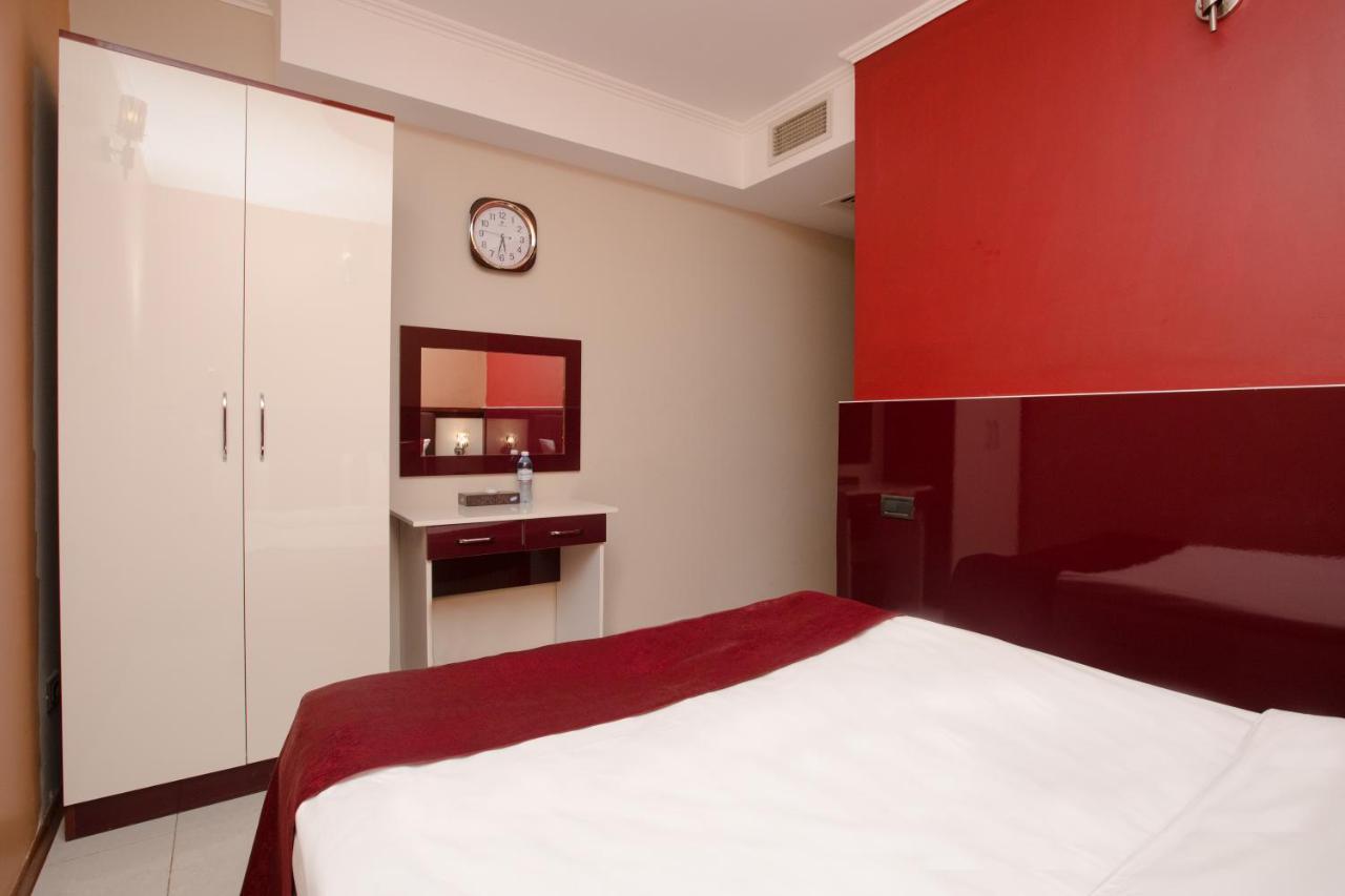 Deluxe City Hotel Bakoe Buitenkant foto